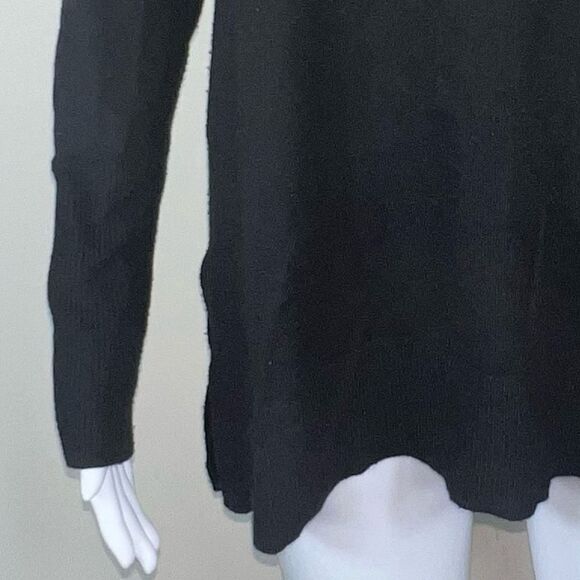 IMNYC Isaac Mizrahi Boat Neck Sweater - Picture 3 of 12